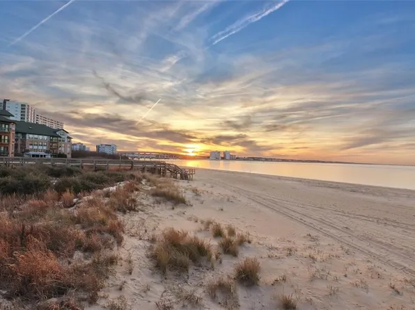 2304 Poseidon Ct, Virginia Beach, VA 23451