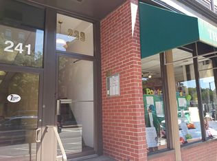 235 Washington St #4, Brookline, MA 02445