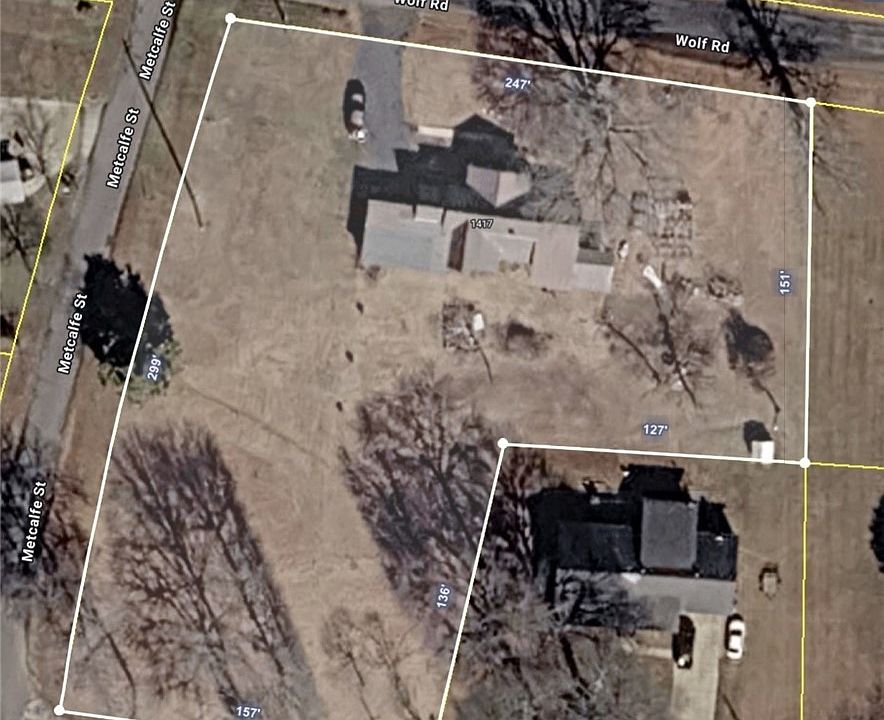 2nd image of 1417 Wolf Rd