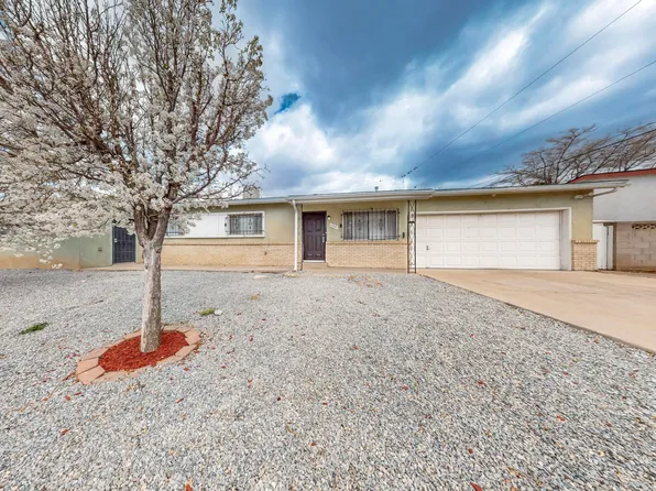11421 Freeway Pl NE, Albuquerque, NM 87123