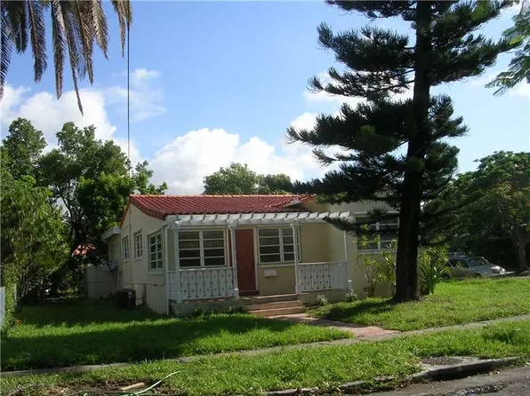 2101 SW 24th St, Miami, FL 33145