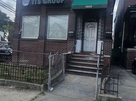 1969 John F Kennedy Blvd, Jersey City, NJ