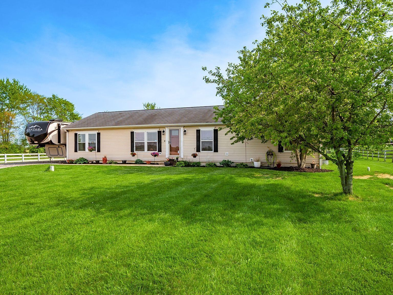 9767 Lithopolis Rd NW, Canal Winchester, OH 43110 Zillow