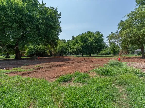 1009 El Reno Ave #5, Chickasha, OK 73018