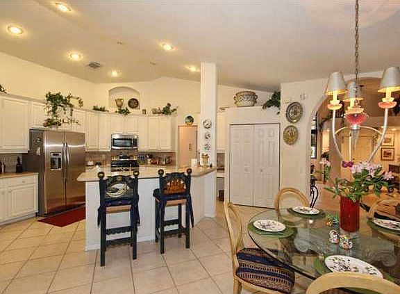 5th image of 3001 W Abiaca Cir