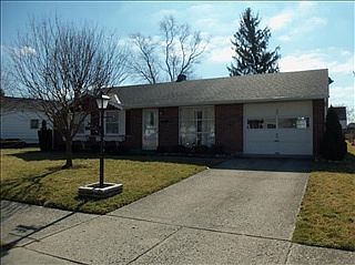 2nd image of 32 W Dakota St
