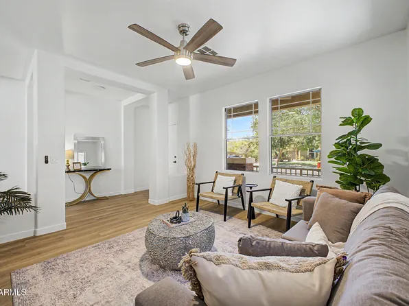 6817 S 40TH Lane, Phoenix, AZ 85041