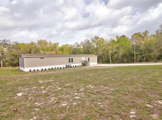 10761 NE 110th Ln, Archer, FL 32618
