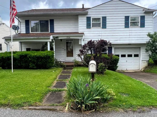 734 Elm St, Barboursville, WV 25504