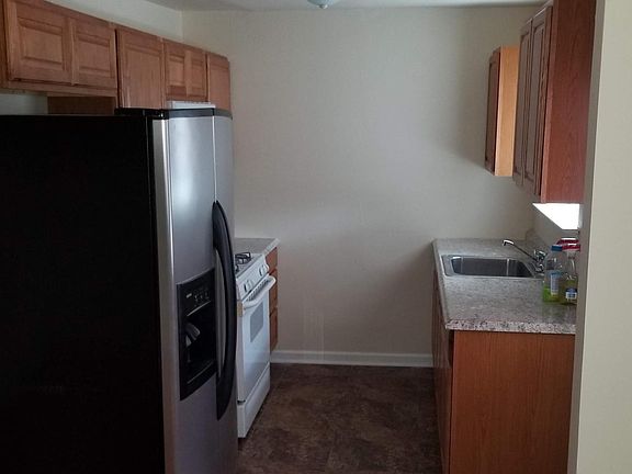 4th image of 34 Heron Ct