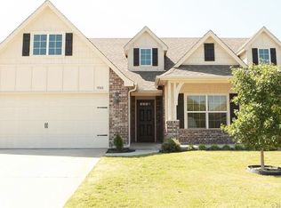 9048 E 139th St S, Bixby, OK 74008
