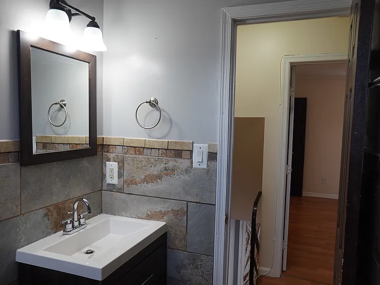2747 Iverson St — Photo 8
