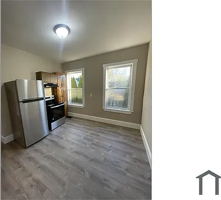 3 bed, 1000 sqft, $2,900 — Photo 3