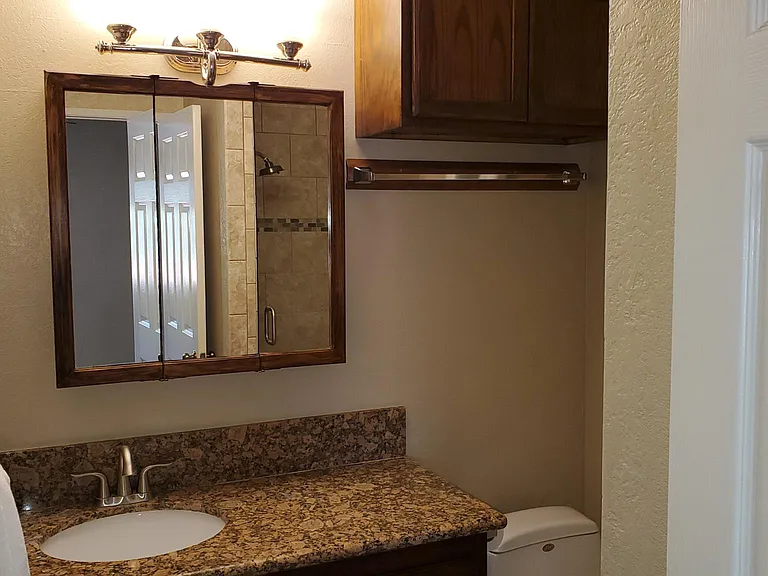 1033 S Ridge Dr — Photo 18