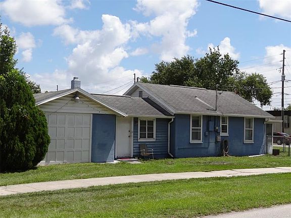 2nd image of 7000 67th St N