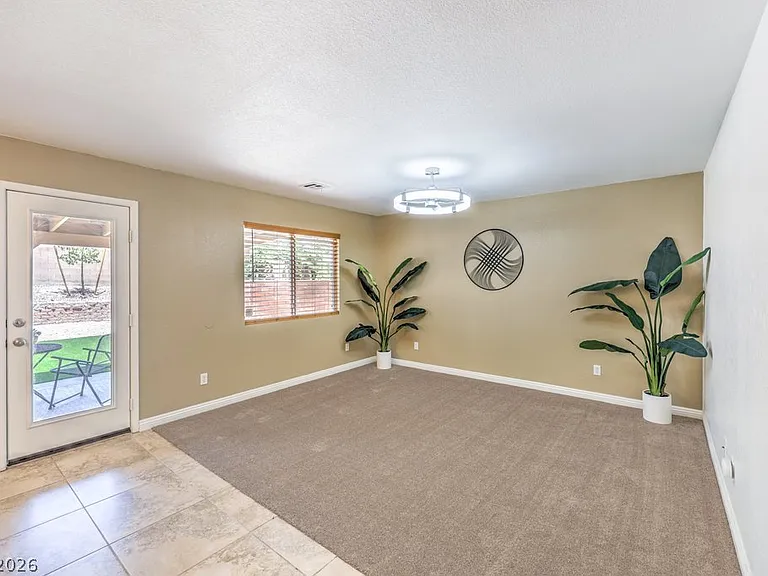 5016 Dancing Lights Ave — Photo 6