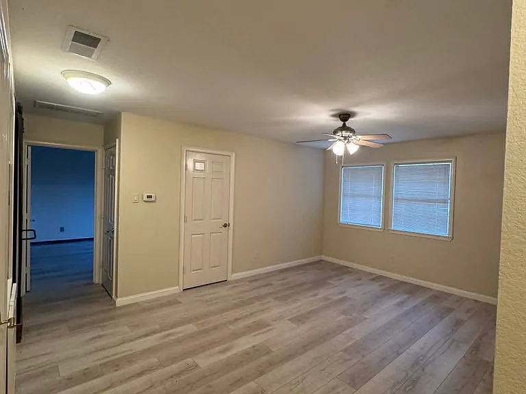 3610 Soft Wind Ct — Photo 9