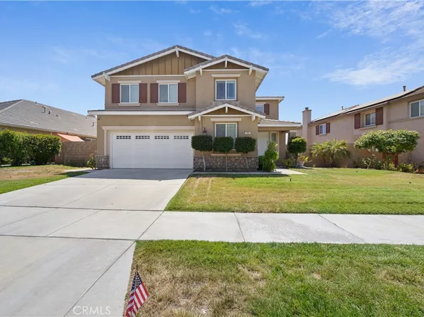 744 Suncup Cir, Hemet, CA 92543