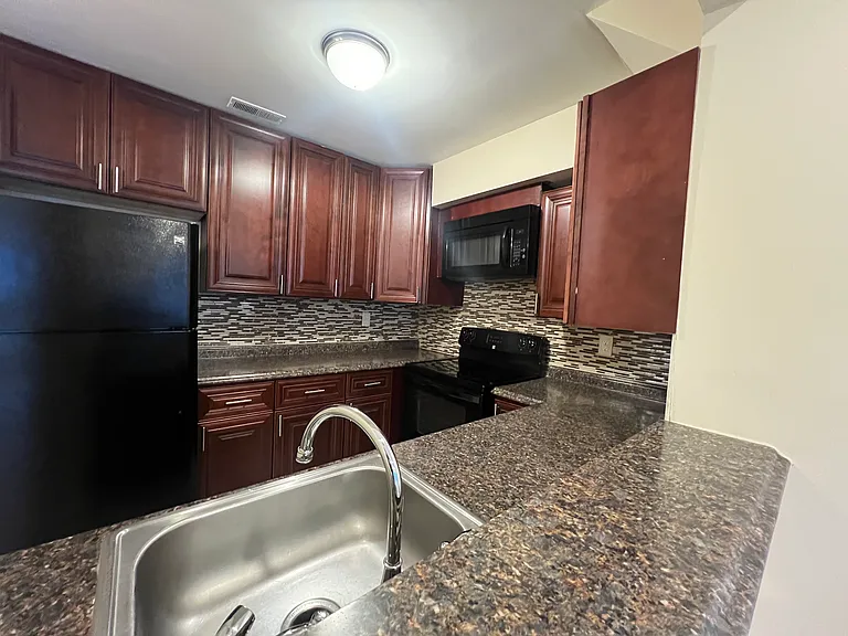 11413 Appledowre Way #295 — Photo 14