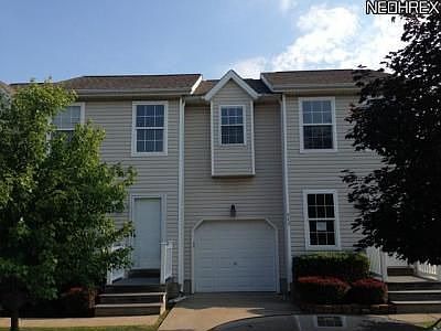 2nd image of 943 Penn Pl Unit 32