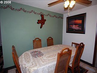4th image of 2903 NE 124th Ave
