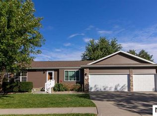 3422 W Peach St, Lincoln, NE 68522