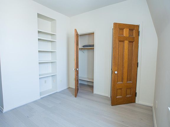 4th image of 28 Whitney Pl #A4