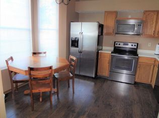 3069 Sun Valley Dr, Pickerington, OH
