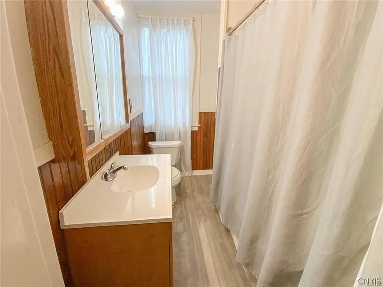 909 Ackerman Ave #909 — Photo 13