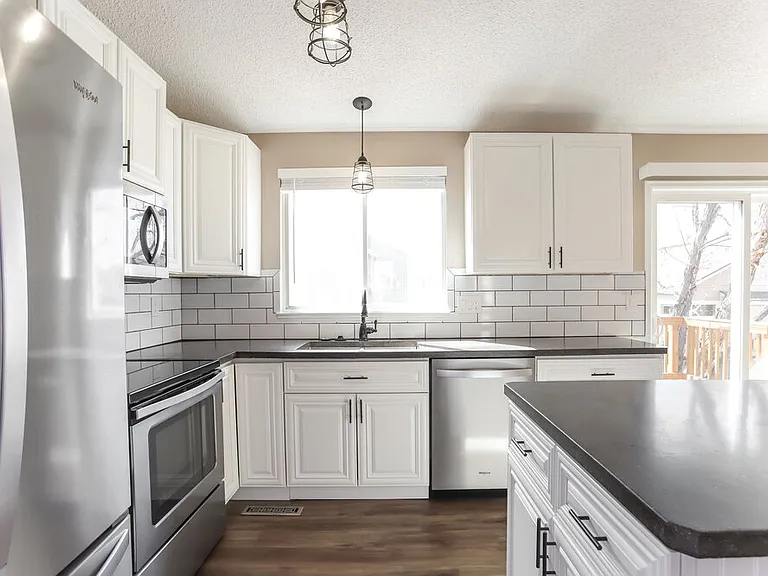 16296 Beauty Bush Pl — Photo 9