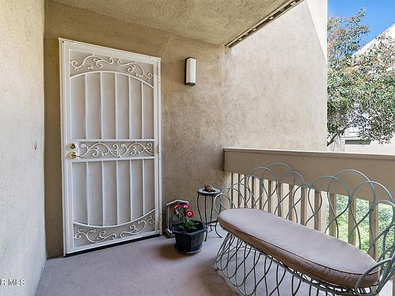 2nd image of 254 Sequoia Ct APT 27