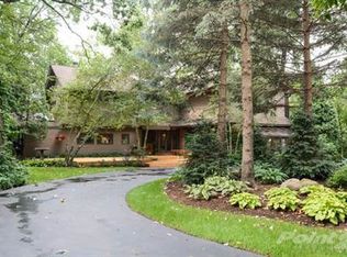 5100 Grove Rd, Palatine, IL 60067