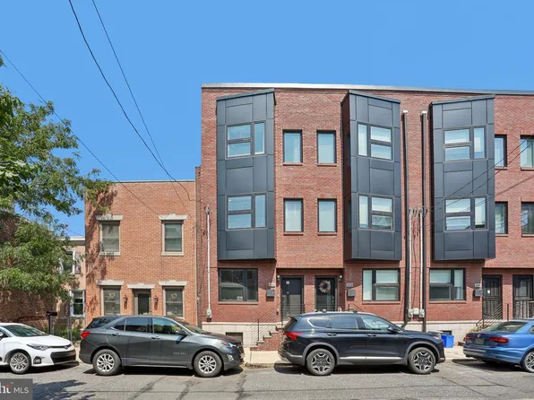 2656 Salmon St, Philadelphia, PA 19125
