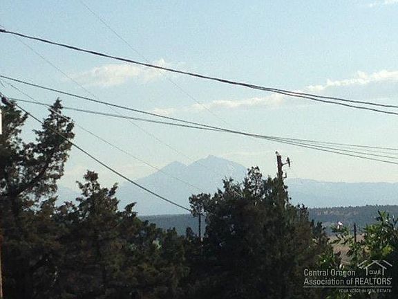 2nd image of 13601 SW Canyon Dr