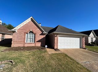 4454 Lunsford Dr, Memphis, TN 38125