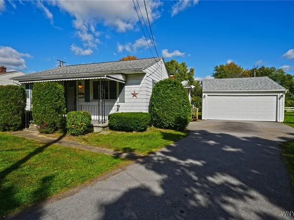 114 Oakwood Ter, North Tonawanda, NY 14120
