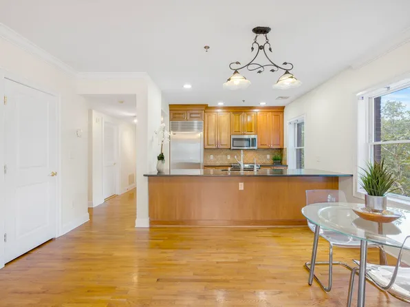 63 Sussex Street image 4 of 21