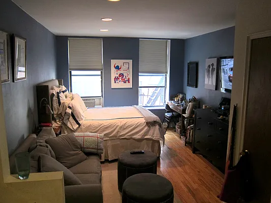 Rented by Tosh Marks Property Group | media 9