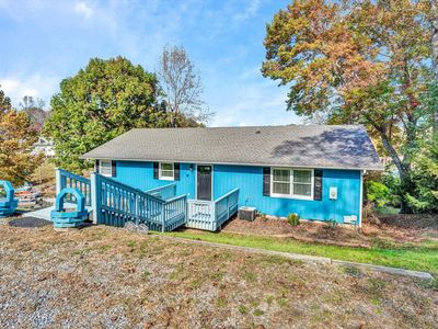 306 Hilltop Dr, Huddleston, VA, 24104