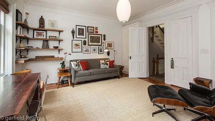 Rented by Garfield Realty  | media 19