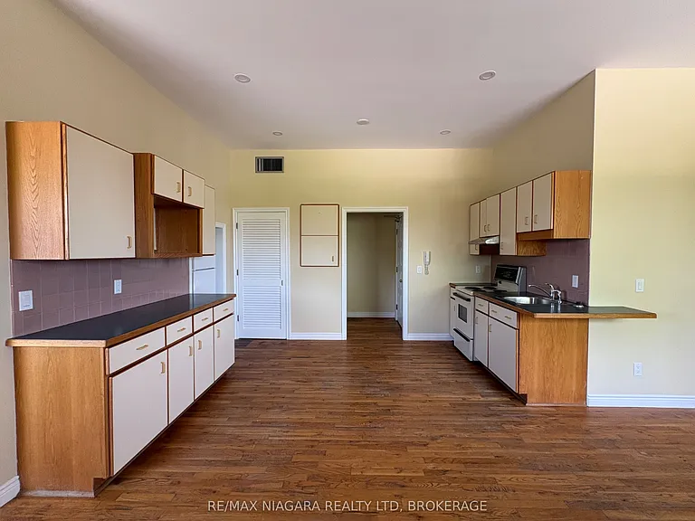 350 Walden Blvd #F — Photo 1
