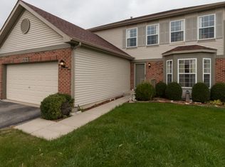 1316 Glenridge Ct N, Minooka, IL 60447