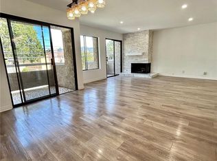 365 W Alameda Ave APT 203, Burbank, CA 91506