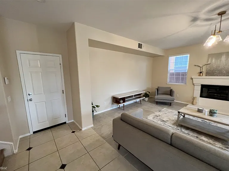 45339 Tiburcio Dr — Photo 21