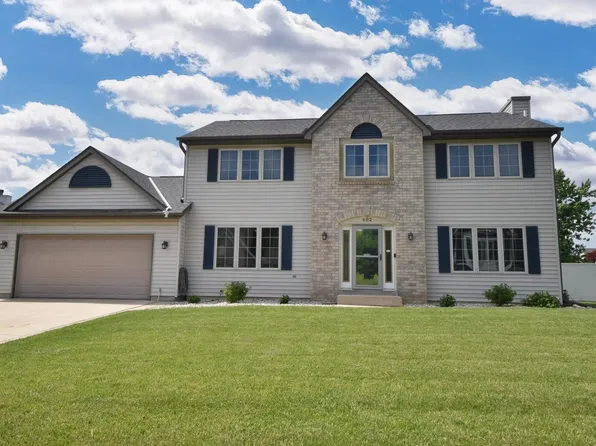 602 Woodland CIRCLE, Waterford, WI 53185