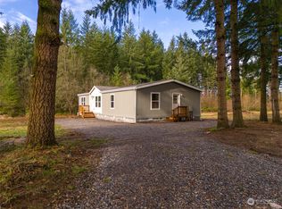 141 Lane Dr, Winlock, WA 98596