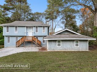 6294 Saddlewood Dr, Lithonia, GA 30058