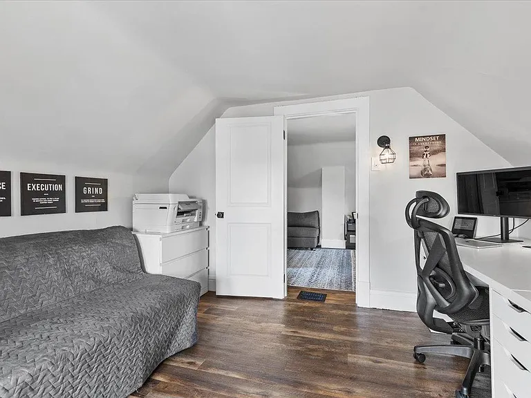 1518 Westfield St — Photo 31