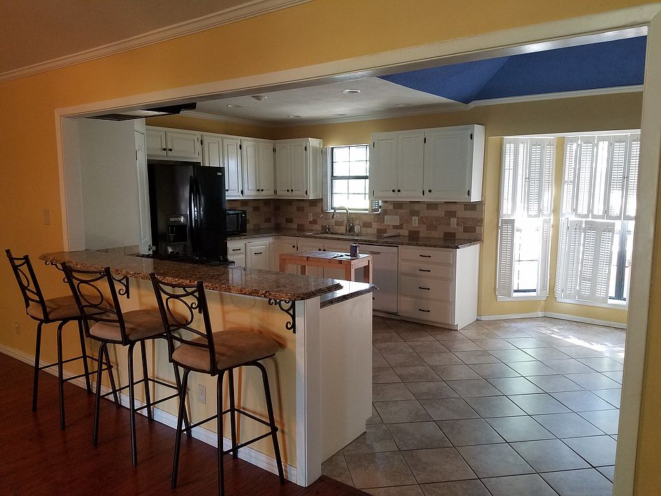 1st image of 5368 Fairway Dr