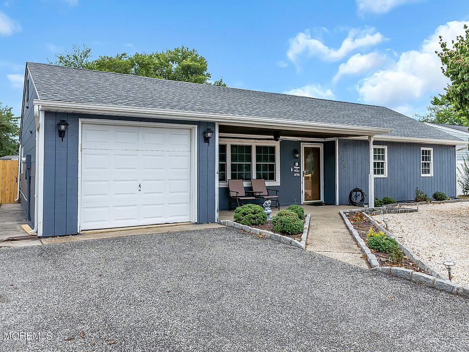 1st image of 1228 Bay Avenue